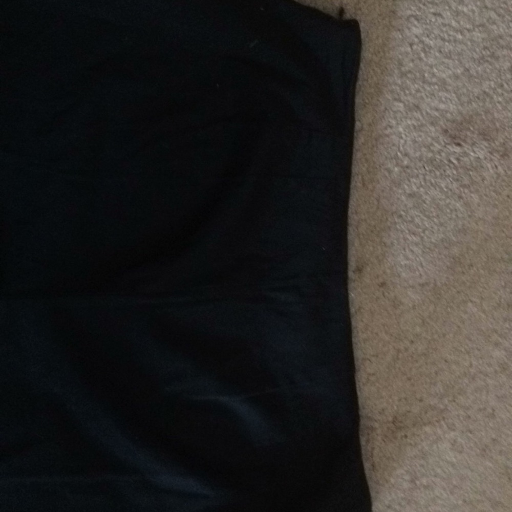 Capris - Picture 6 of 6
